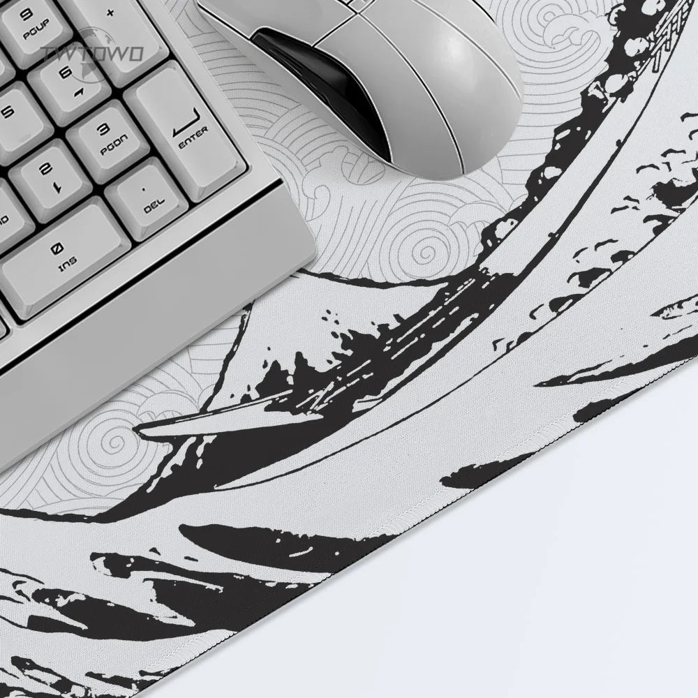 Black & White Aesthetic XL Gaming Mousepad – Non-Slip, Smooth Surface, Desk Mat